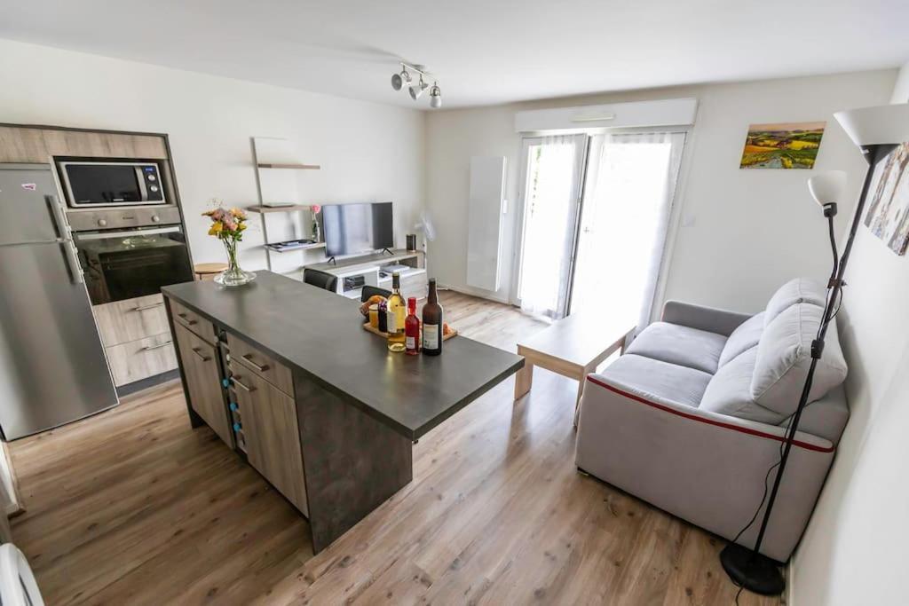 Joli Appartement T2 Pres Du Parc Thermal Argeles-Gazost Exterior photo